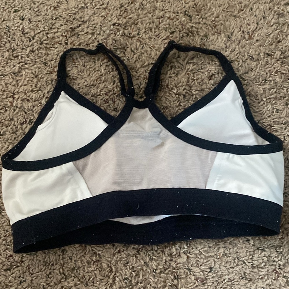 Nike Sports Bra - Picture 2 of 2